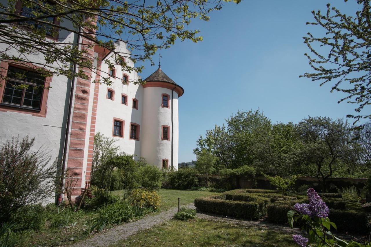 Hotel & Tagungszentrum Schloss Hohenfels Hohenfels  Esterno foto